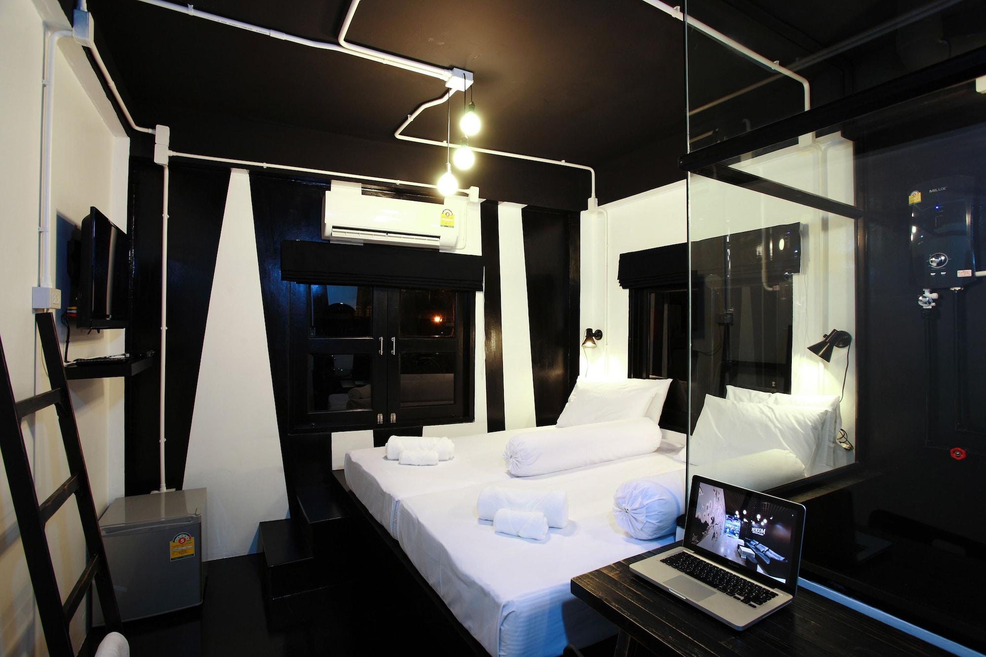 Meroom Phuket Exterior foto