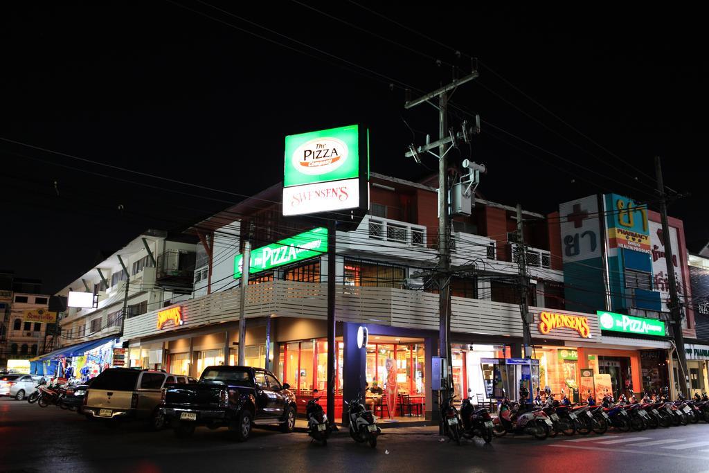 Meroom Phuket Exterior foto
